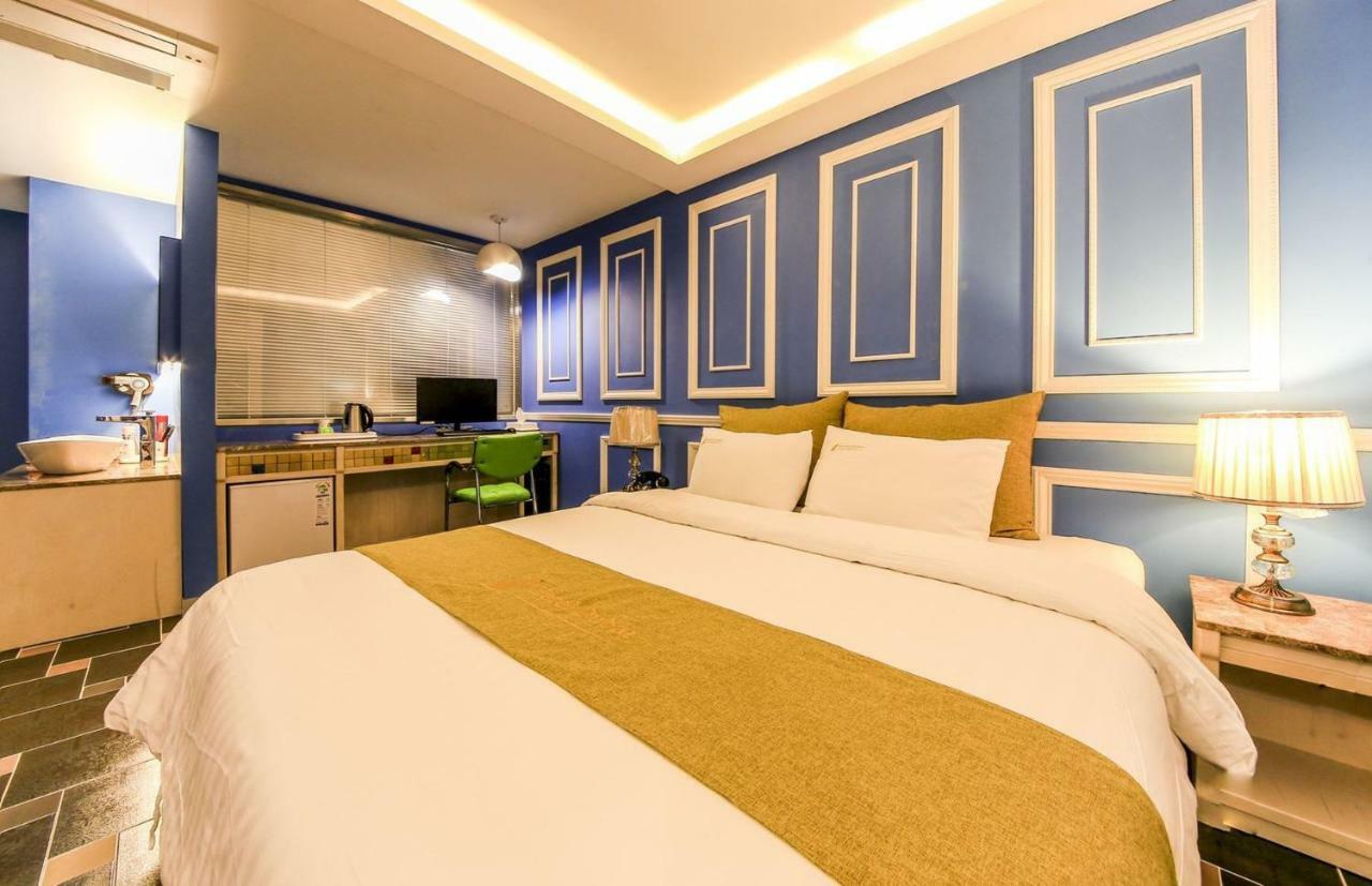 Dubai Hotel Cheongju Esterno foto